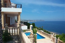 Casa par 8 personas.Bonita villa,situada cerca de la playa de Les Bassetes,con vistas al mar., Moraira
