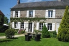 Domaine de Beau Temps,&nbsp;Layout:A little paradise in the centre of Burgundy. Ideal for nature and culture lovers....