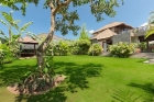 Kebun 4pax,&nbsp;Villa    dengan kolam...