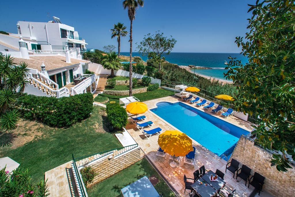LS Villas  &  Chalets