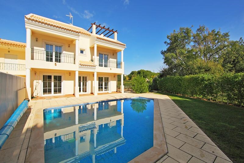 LS Villas  &  Chalets