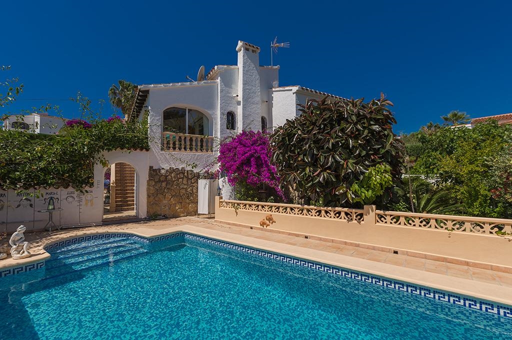 Alquileres Guzmán s.l.