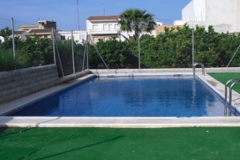 New and modern holiday apartment with comunal pool,  for 5 persons in Benitachell, Costa blanca. The apartement is on the second floor of a building  which is situated at the exit of Benitachell, very near to a big Supermarket.  T, Benitachell