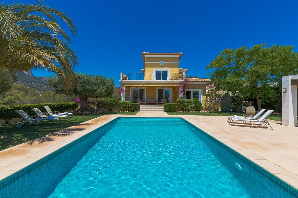 Alquileres Guzmán s.l.