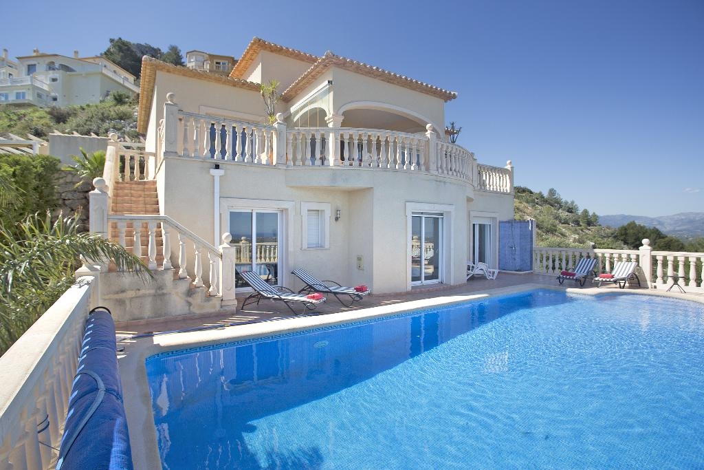 Quality Rent a villa S.L.