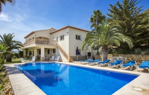 Holiday Rentals El Hayuco 6