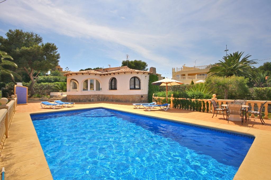 Aguila Rent - Pool Villas