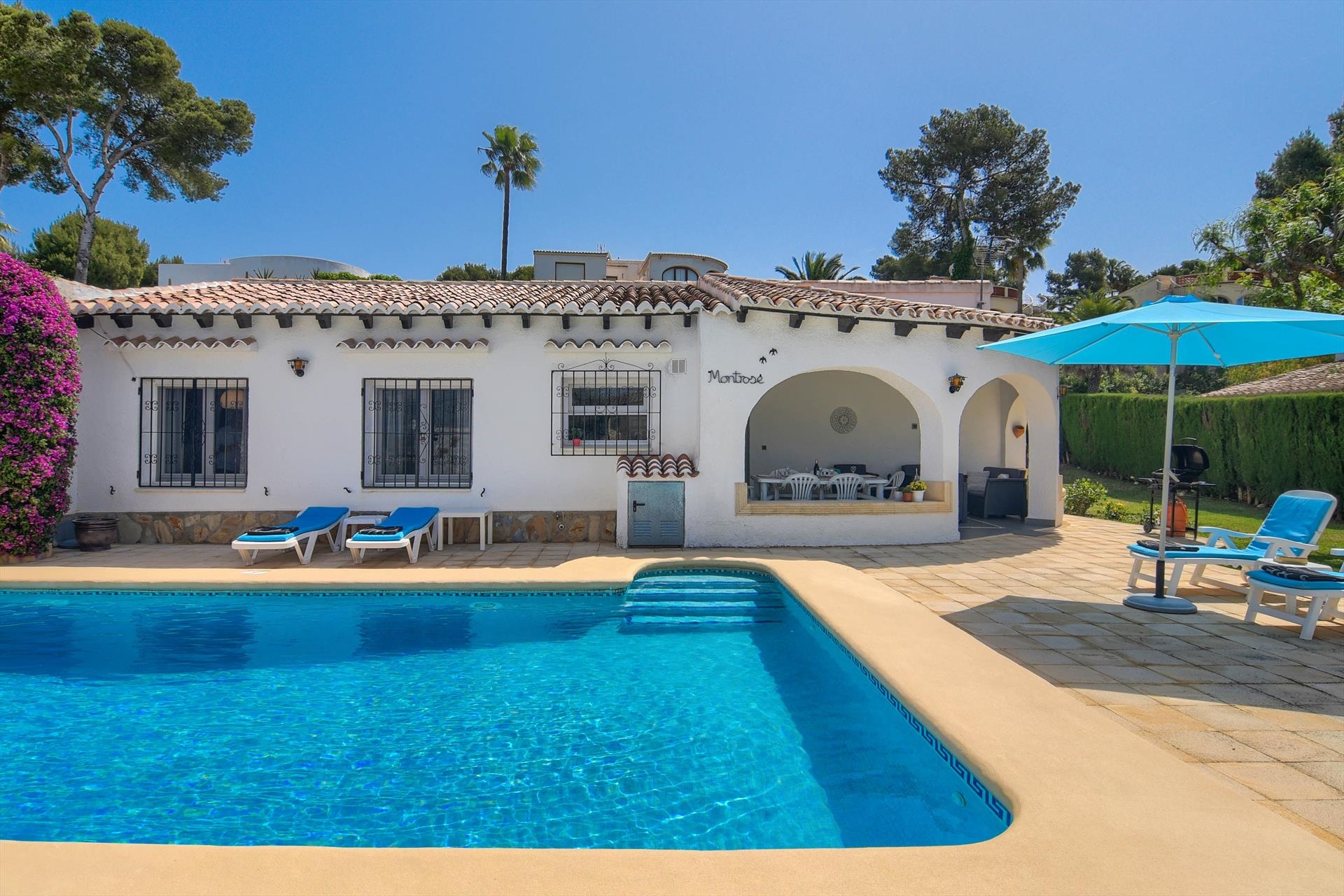 Aguila Rent - Pool Villas