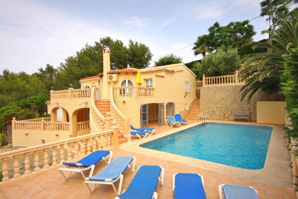 Aguila Rent - Pool Villas