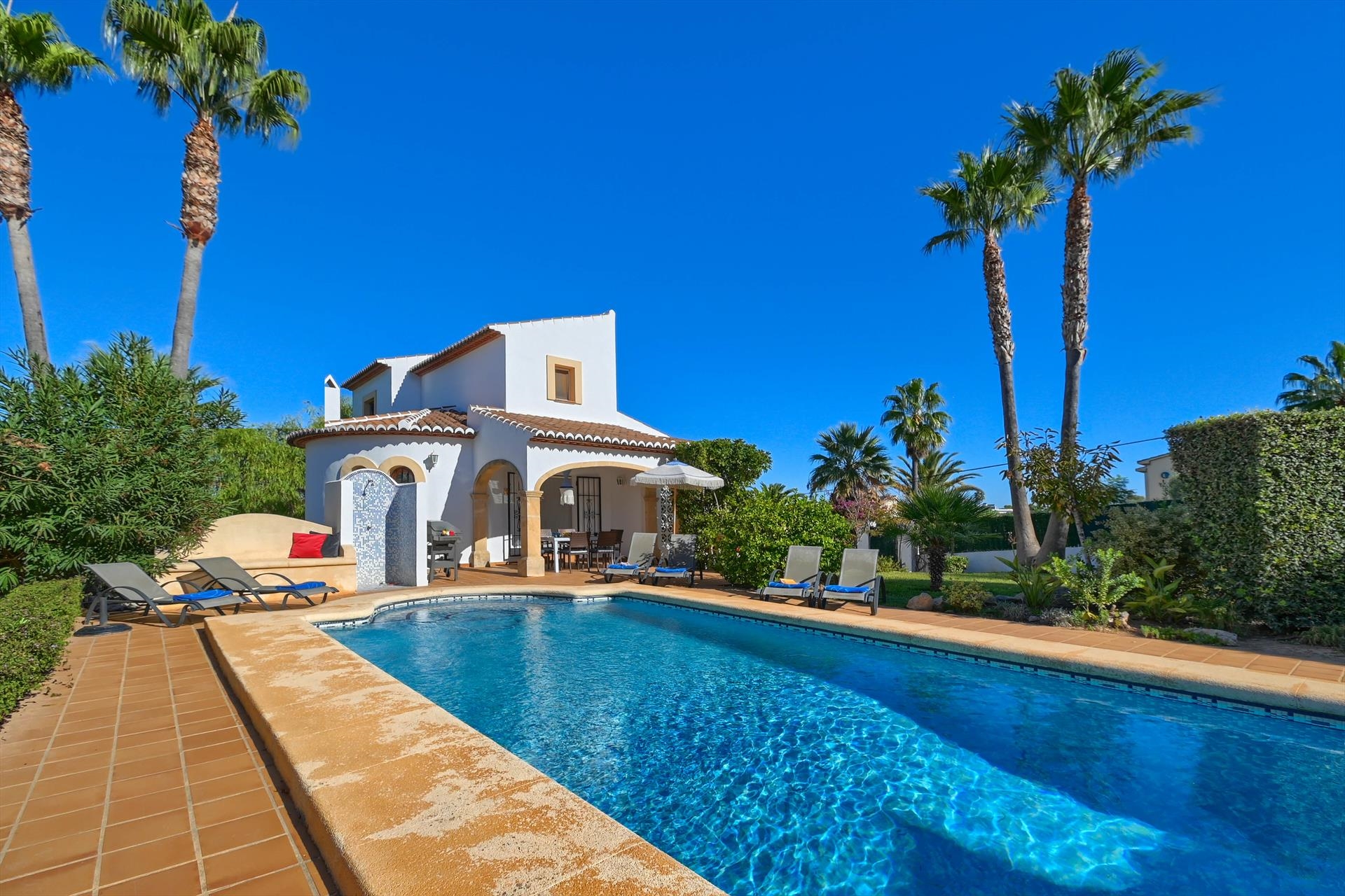 Aguila Rent - Pool Villas