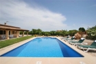 Burgues,&nbsp;Attractive and comfortable...
