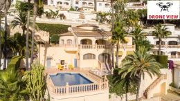 Villa Don Ernesto, Grote en luxe villa  met privé zwembad in Moraira, aan de Costa Blanca, Spanje voor 6 personen...