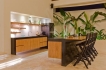 Villa:&nbsp;Shine on