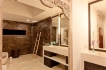 Villa:&nbsp;Shine on
