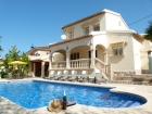 SARA,&nbsp;VILLA IN CALPE. Nice villa recently built, with big garden and pool....